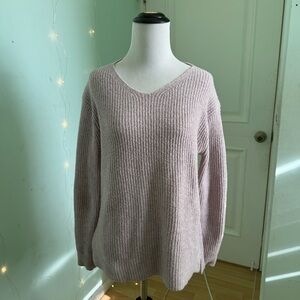 Uniqlo Mauve Crepe Sweater